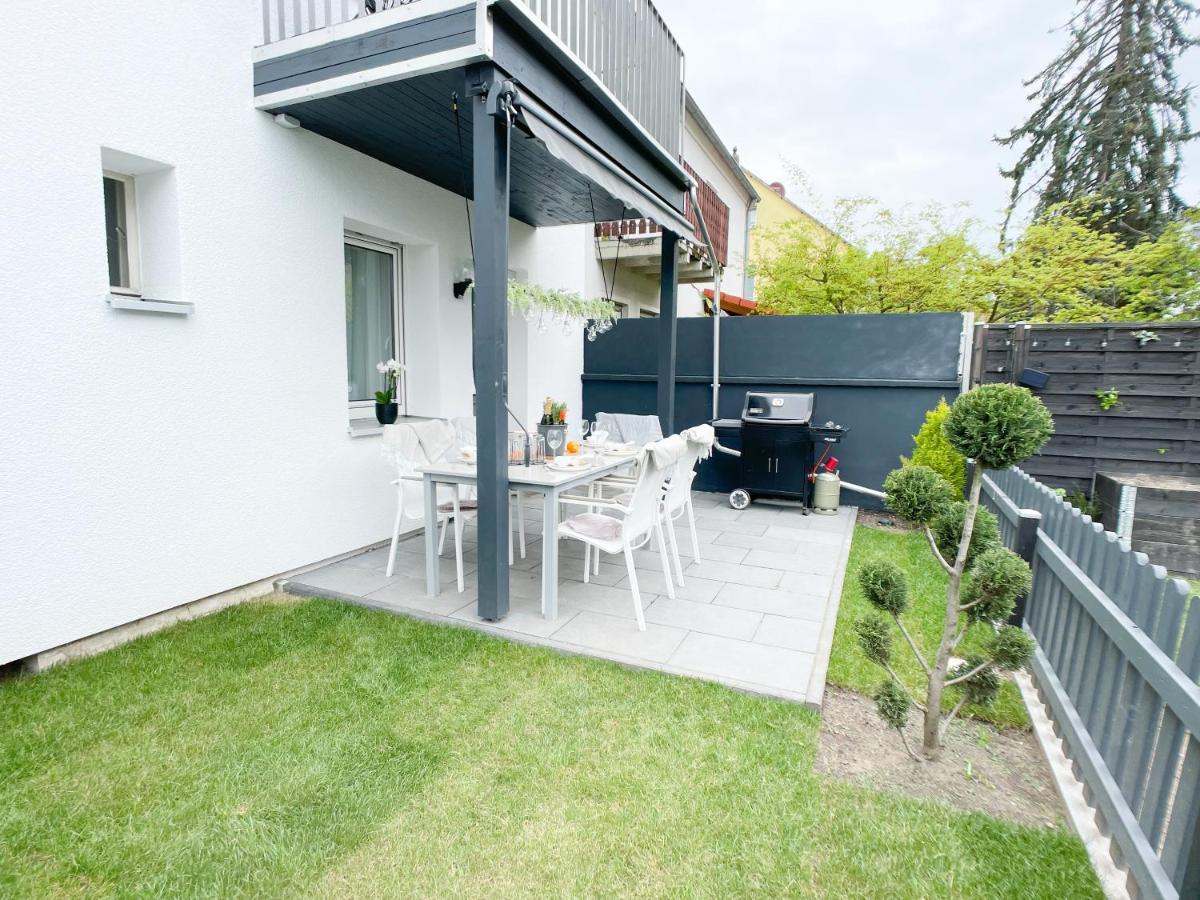 M-Style 01 Apartment Mit Terrasse Und Gasgrill, 24H Self-Check-In, Free Parking, Netflix Núremberg Exterior foto